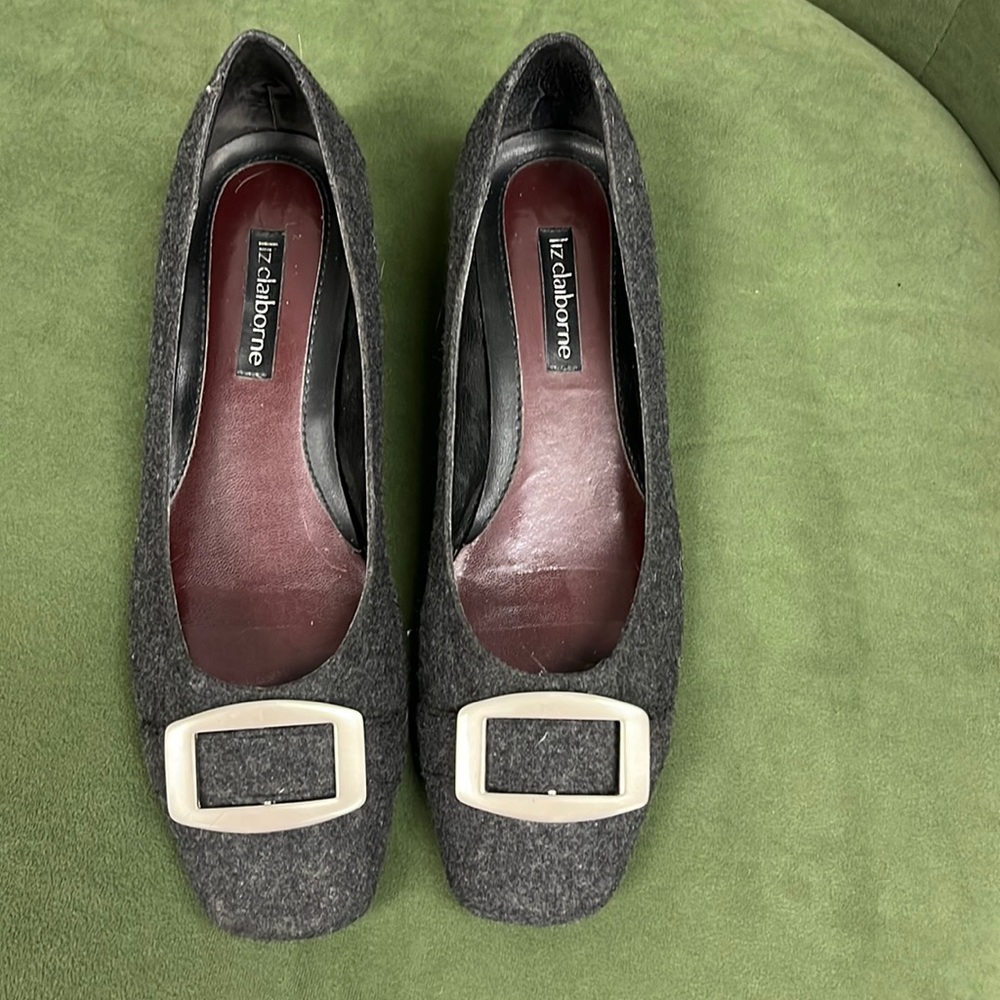 Sz8 Lis Claiborne shoes